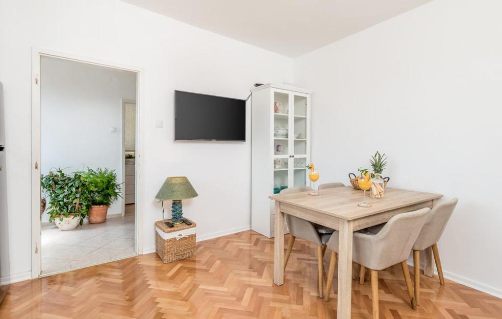 Sunset Apartment With Sea View Povljana Bagian luar foto